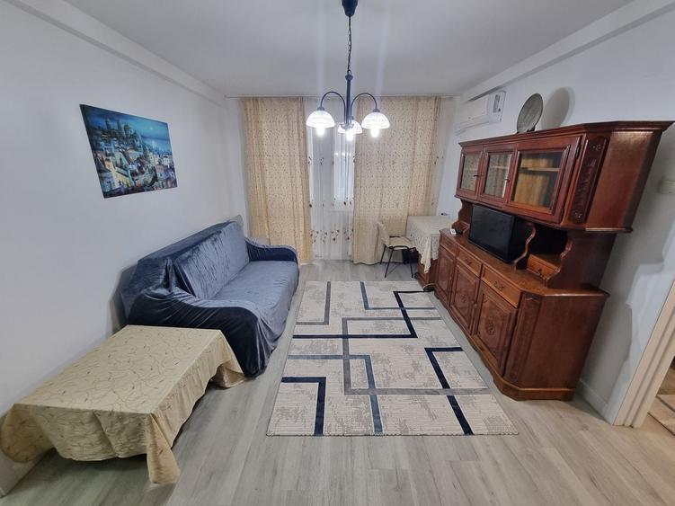 Apartament cu 2 camere semidecomandat, mobilat în Ultracentral