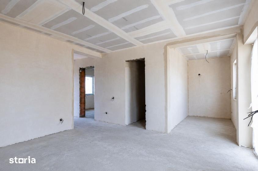 Casă cu 4 camere cu Teren 110 Mp în Sânpetru