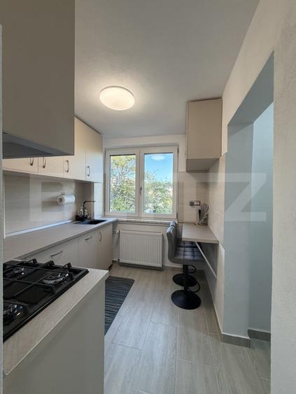 Apartament cu 2 camere decomandat, mobilat în Ultracentral