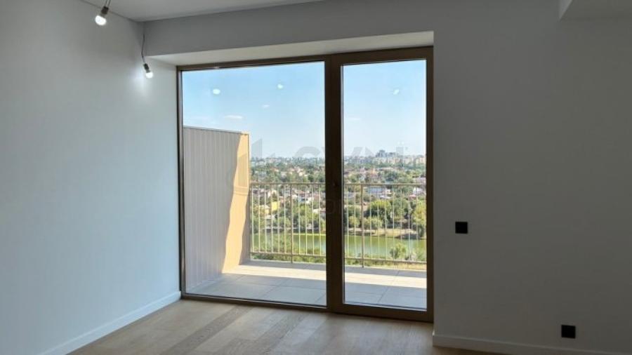 Apartament cu 2 camere decomandat în Floreasca