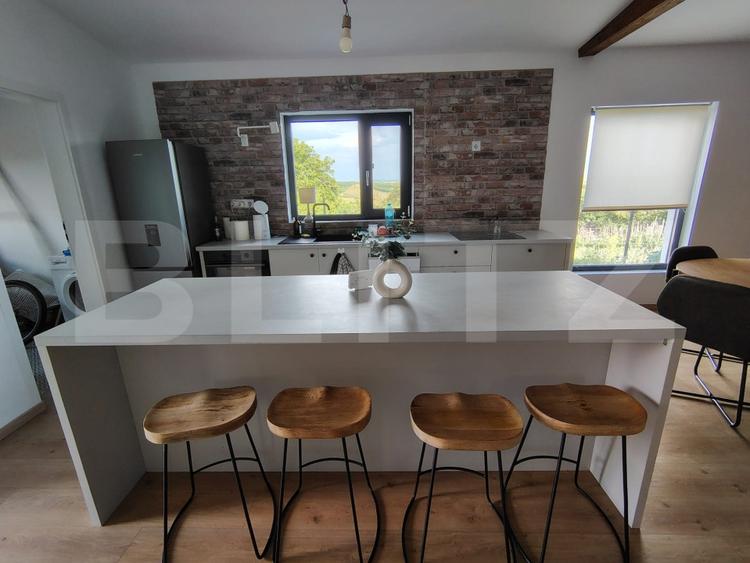 Casă individuală cu 4 camere cu Teren 500 Mp în Dezmir
