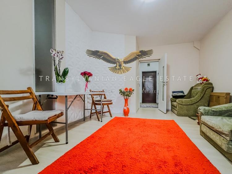 Apartament cu 2 camere semidecomandat, mobilat în Apahida