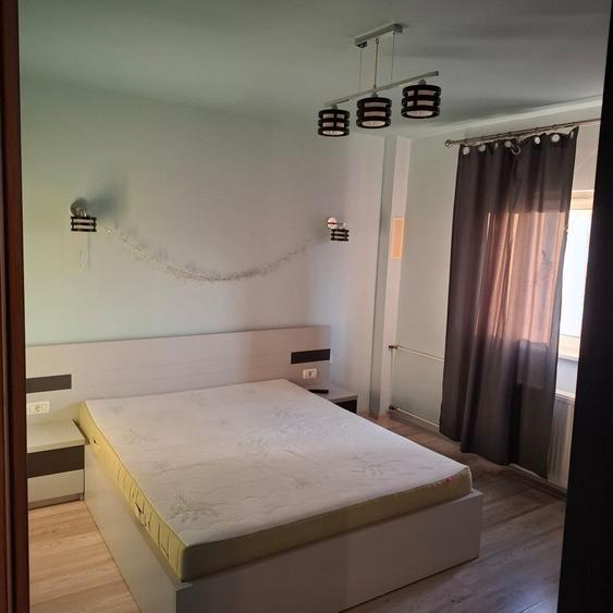 Apartament cu 2 camere decomandat, mobilat în Nerva Traian