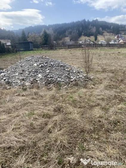 Teren de 4047 mp, în Central