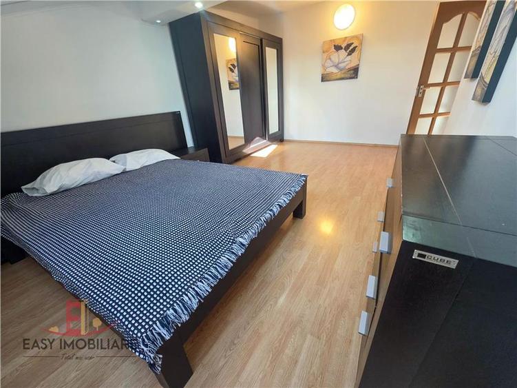 Apartament cu 2 camere decomandat în 7 Noiembrie