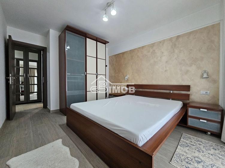 Apartament cu 2 camere decomandat, mobilat în Micro 3