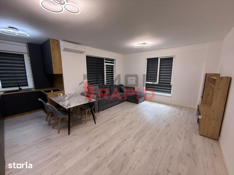 Apartament cu 4 camere decomandat în Central