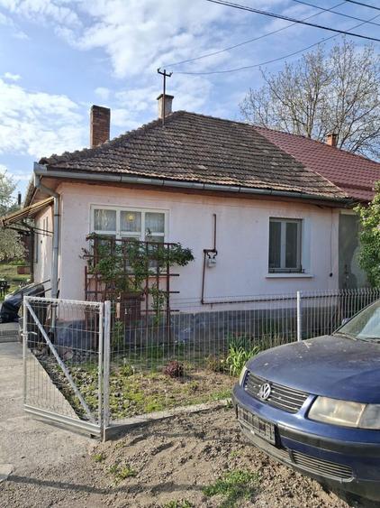 Casă cu 2 camere în Central