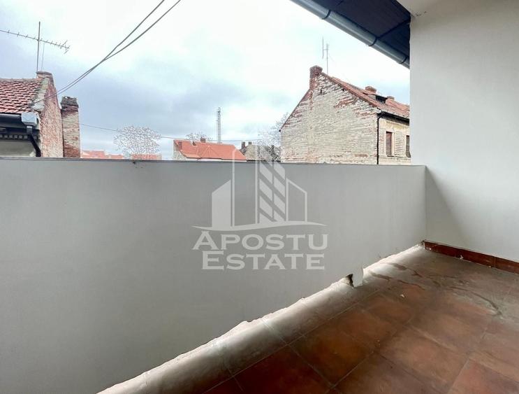 Apartament cu 2 camere semidecomandat, mobilat în Ultracentral