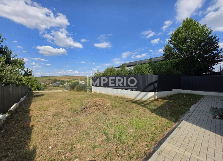 Duplex cu 5 camere cu Canalizare în Borhanci