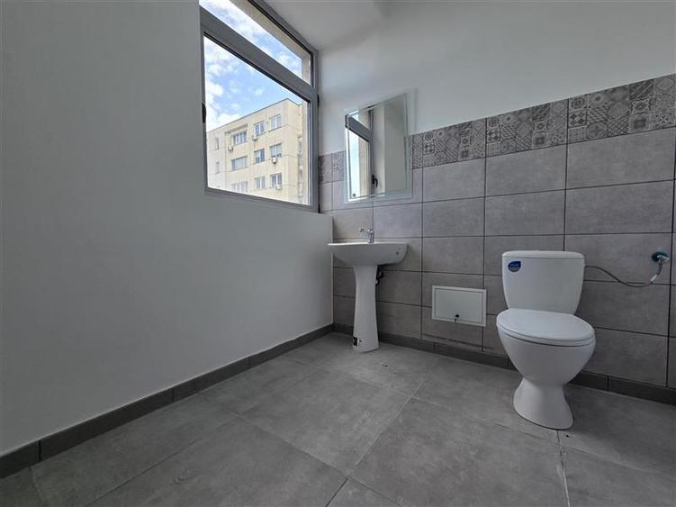 Apartament 4 camere Centrul Civic pretabil co-working hub - 15