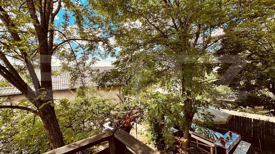 Casă individuală cu 8 camere cu Teren 710 Mp în Miroslava