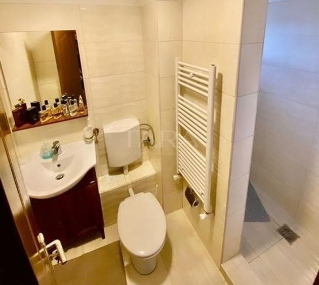 Apartament cu 4 camere decomandat, mobilat în Mănăștur