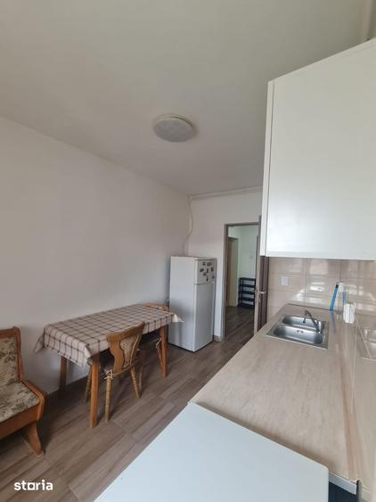 Apartament cu 2 camere decomandat în Valea Cetății