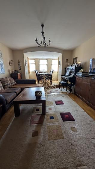 Apartament cu 3 camere decomandat, mobilat în Ultracentral