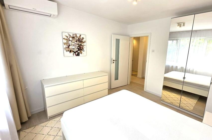 Apartament cu 2 camere decomandat, mobilat în Unirii