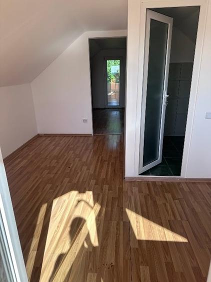 Casă individuală cu 3 camere cu Canalizare în Valu lui Traian