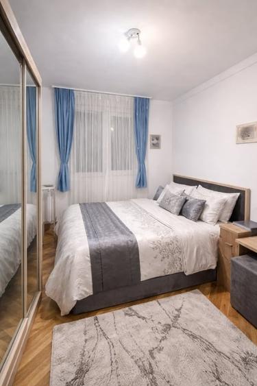 Apartament cu 3 camere, mobilat în Drumul Taberei