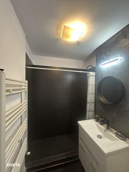Apartament cu 3 camere în Calea București