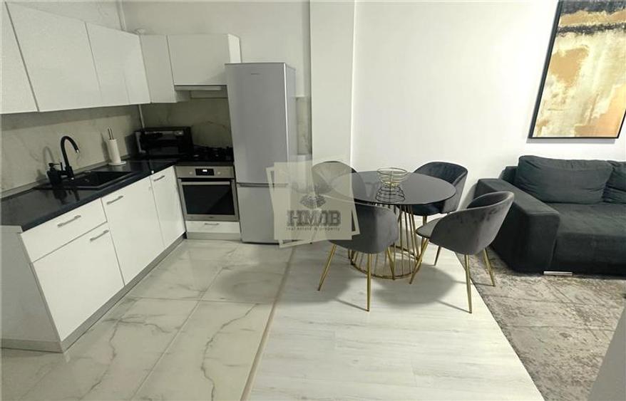 Apartament cu 2 camere semidecomandat în Exterior Sud