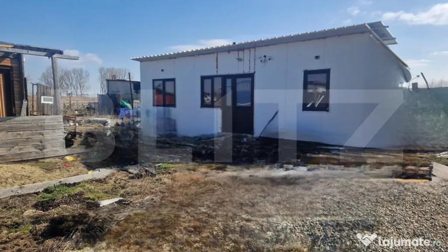 Casă cu 1 camere cu Teren 520 Mp în Sânpetru