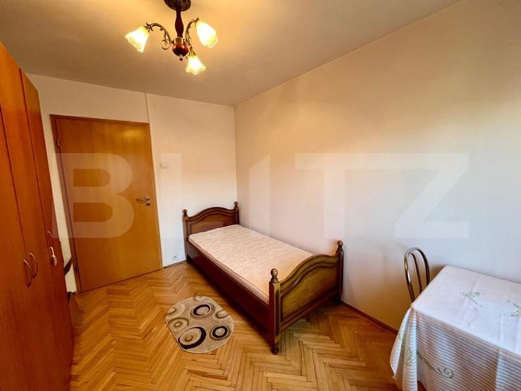 Apartament cu 3 camere decomandat, mobilat în Brazda lui Novac