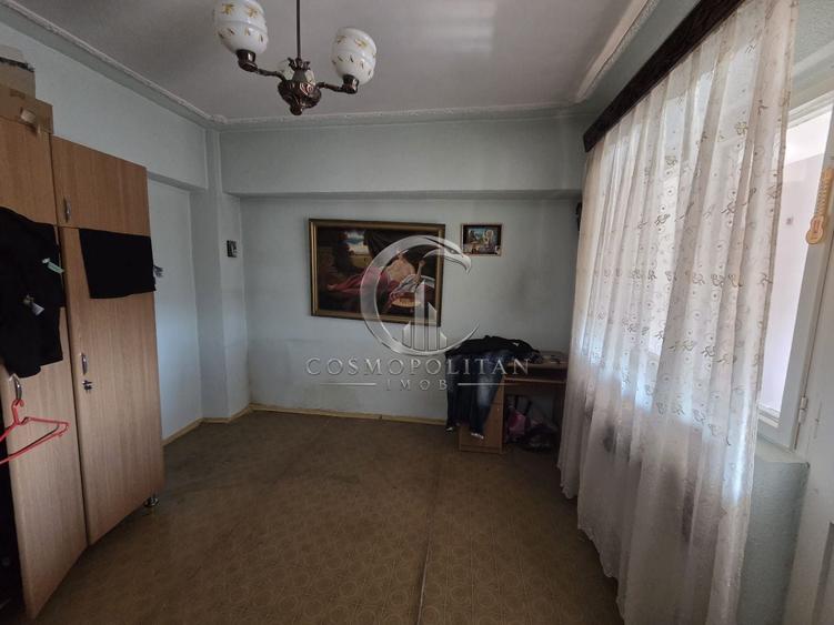 Apartament cu 4 camere în Central