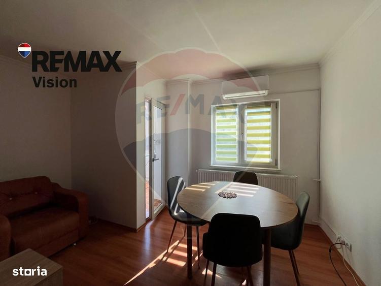 Apartament cu 2 camere decomandat în Calea București