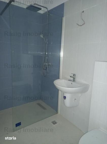 Apartament cu 3 camere în Ștefăneștii de Jos
