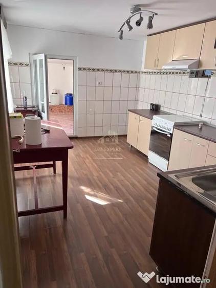 Casă cu 3 camere cu Teren 1709 Mp în Mățău