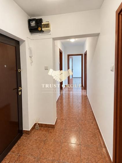 Apartament cu 2 camere decomandat, mobilat în Victoriei