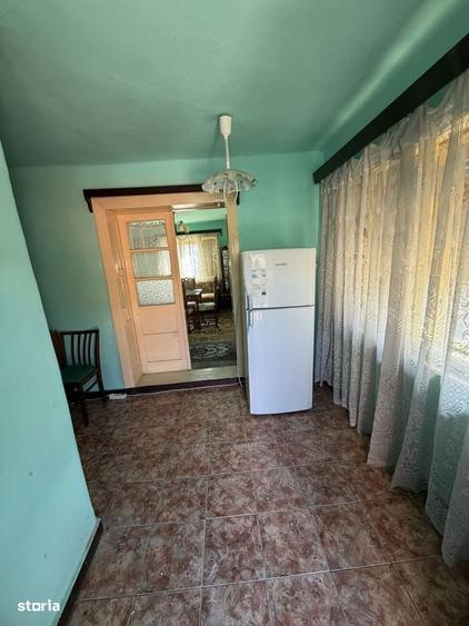 Casă cu 3 camere în Mihăiești