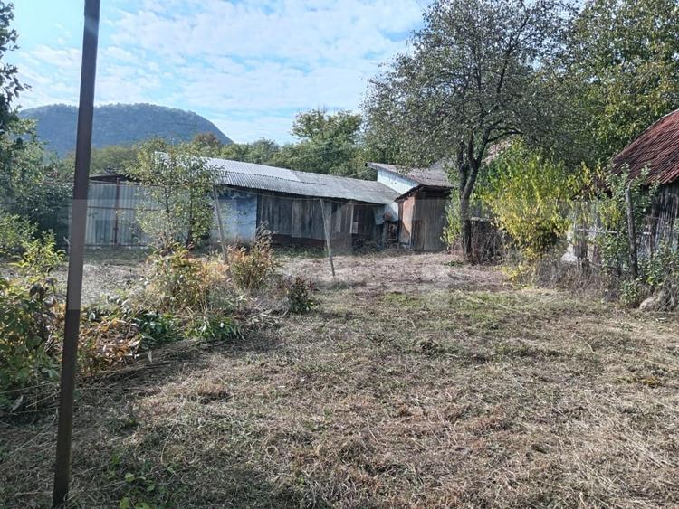 Casă individuală cu 3 camere cu Teren 539 Mp în Hondol