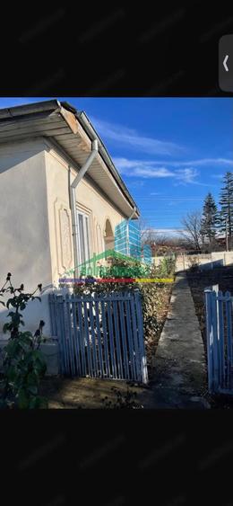 Casă cu 4 camere cu Teren 3614 Mp în Vâjâitoarea