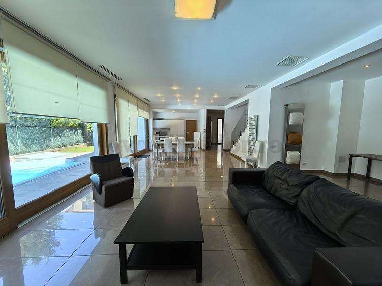 Casă individuală cu 5 camere cu Piscina în Pipera