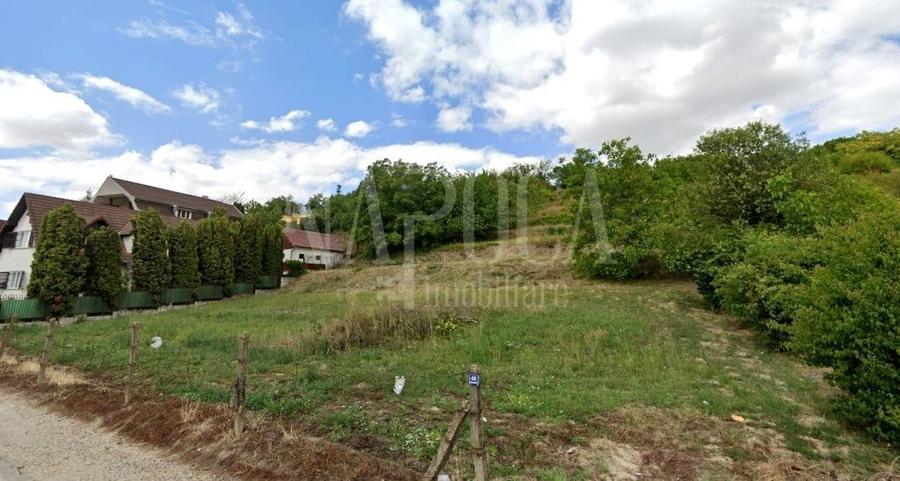 Teren Construcții intravilan de 3298 mp, în Exterior Nord