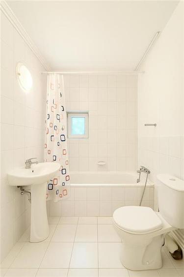 RECO Apartament 3 camere, etajul 2, Oradea - 8