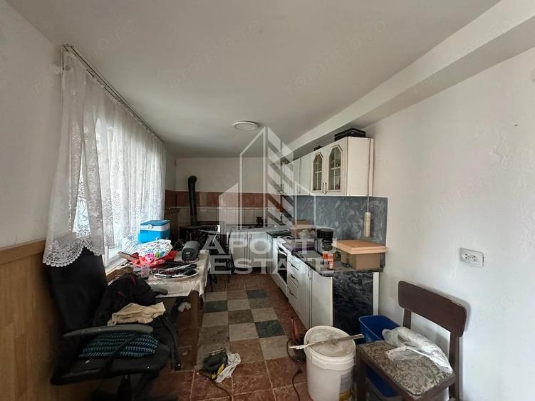 Casă cu 4 camere cu Teren 344 Mp în Zimandcuz
