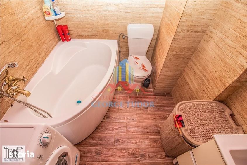 Apartament cu 2 camere semidecomandat în Roșu