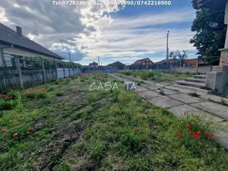 Casă cu 3 camere cu Canalizare în Slobozia