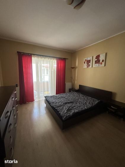Apartament cu 4 camere în Florești