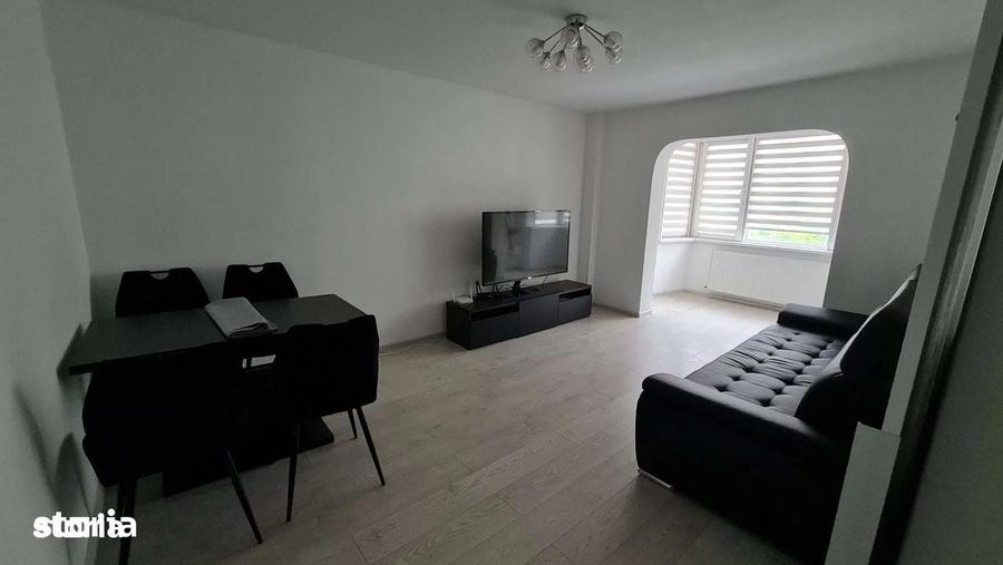 Apartament cu 3 camere decomandat în Griviței