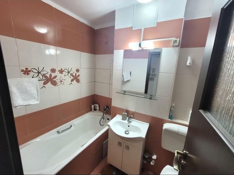 Apartament cu 2 camere decomandat în Lujerului