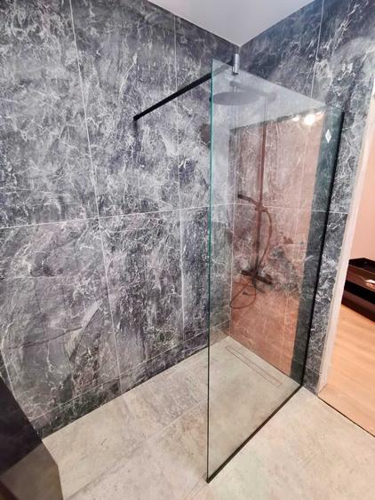 Apartament cu 2 camere decomandat în Florești