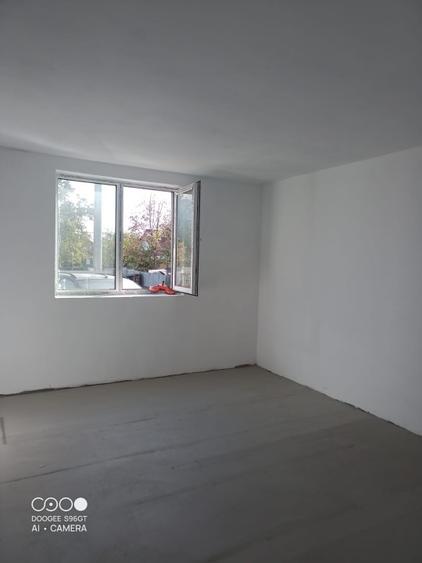Casă individuală cu 5 camere în Vânători