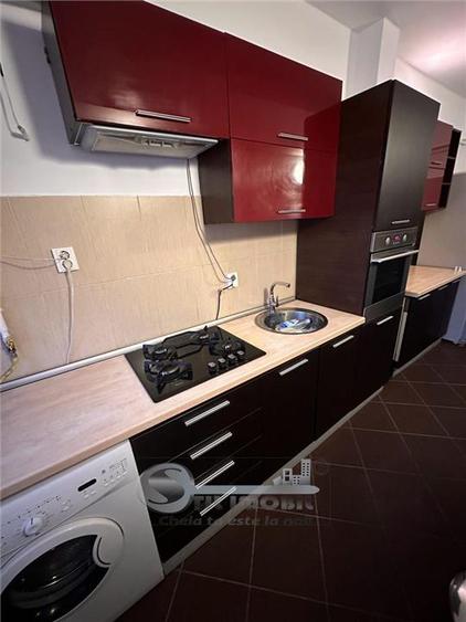 Apartament cu 2 camere decomandat, mobilat în Nicolina