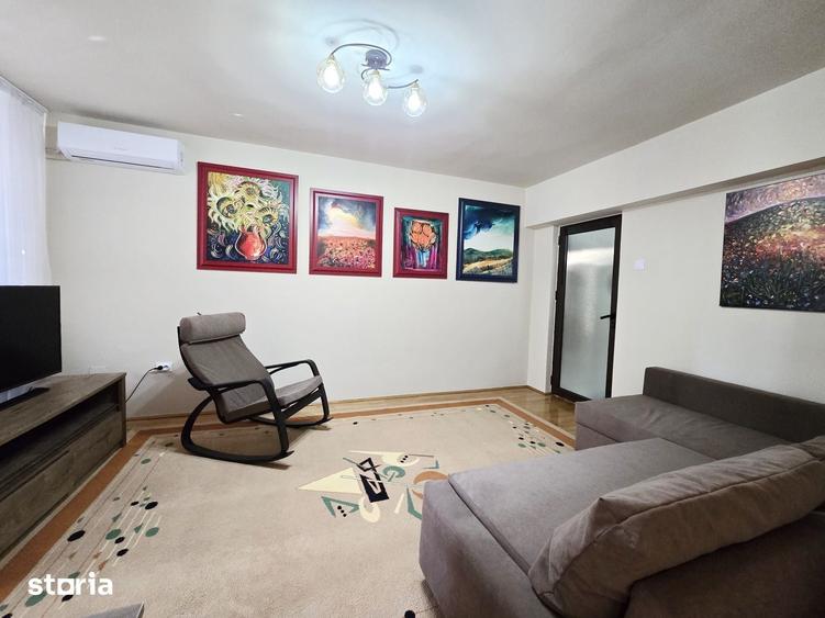 Apartament cu 4 camere în Mazepa 1