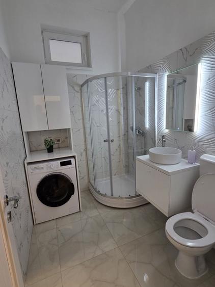 Apartament decomandat în Roșu