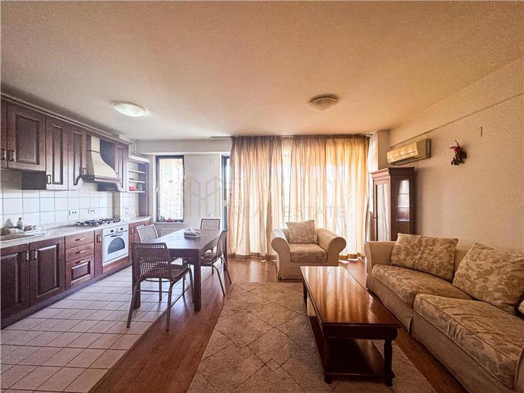 Apartament cu 2 camere semidecomandat în Floreasca