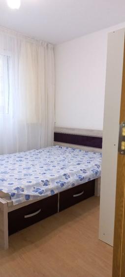 Proprietar inchiriez apartament doua camere Aleea Cetatuia nr.1 - 5